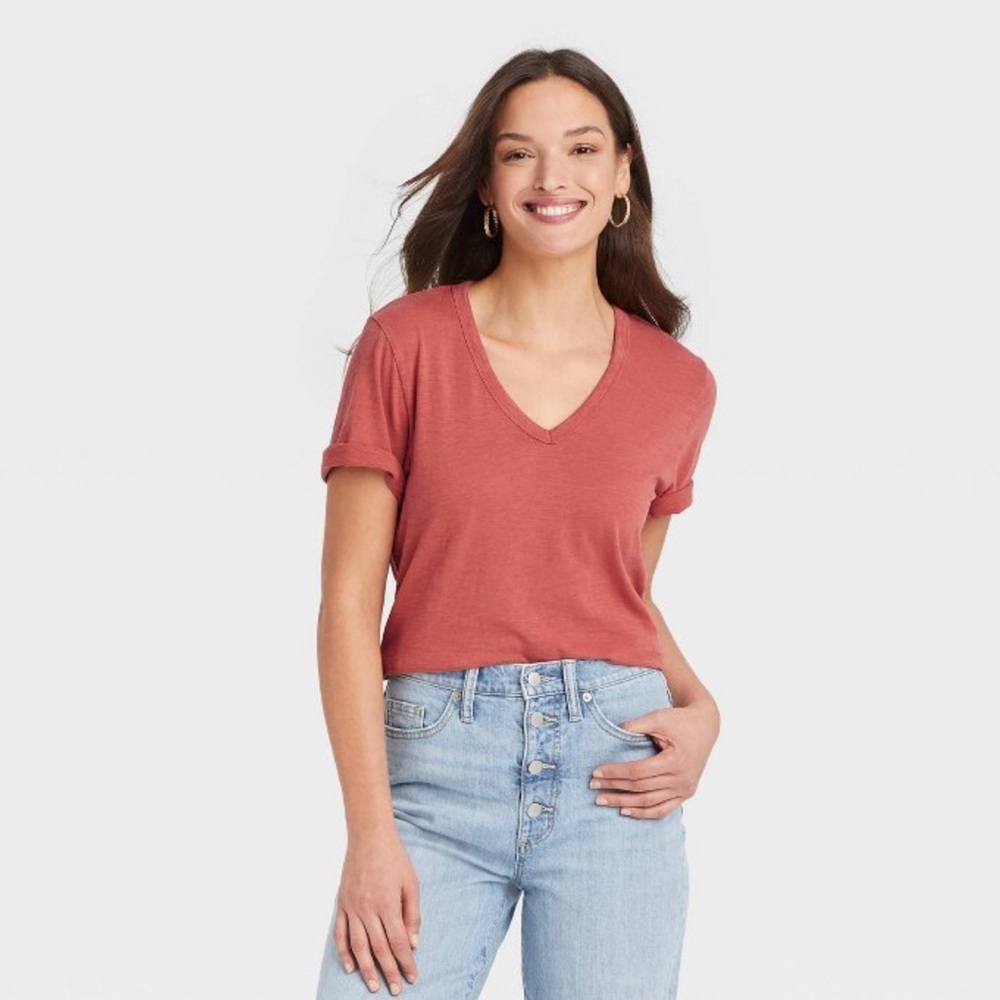 Women's Short Sleeve V-Neck T-Shirt- Universal Thread Light Coral Size S